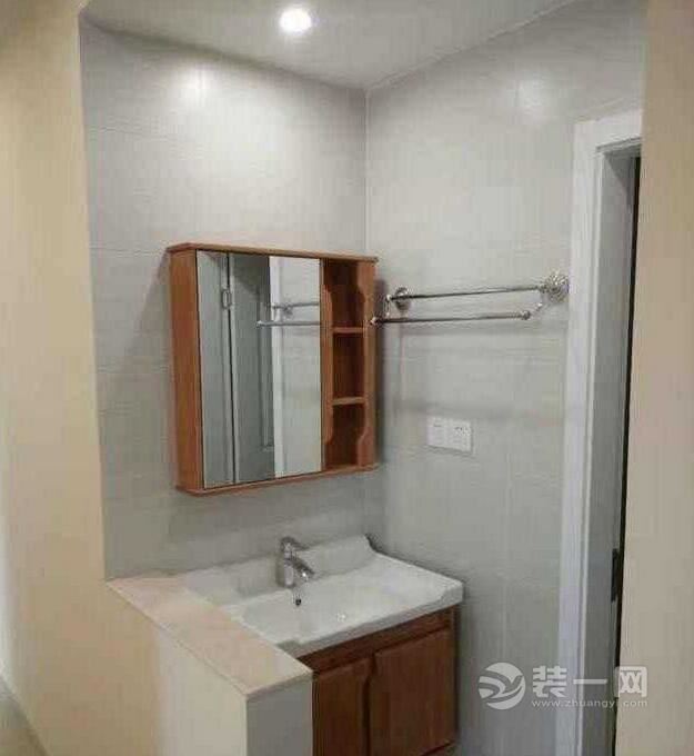 85㎡现代简约小三房装修